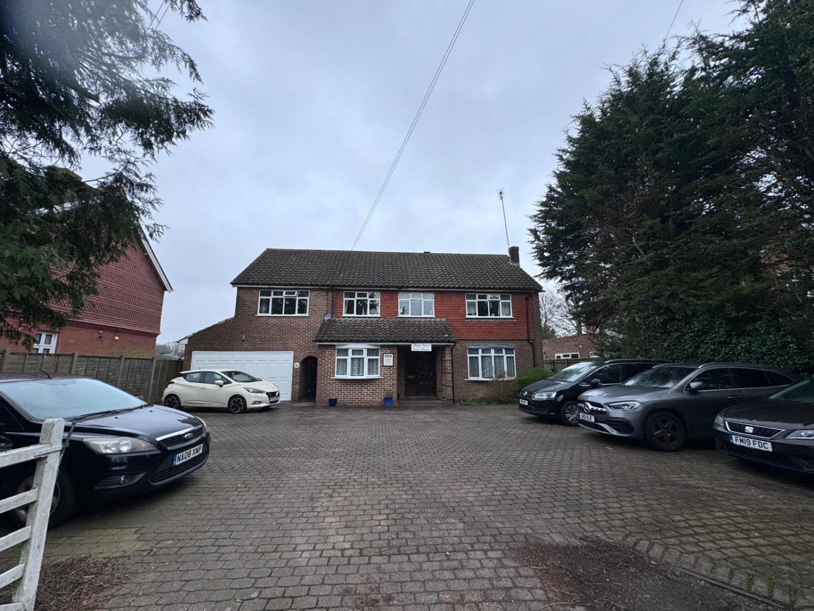 High Trees Guest House Gatwick Horley Kültér fotó