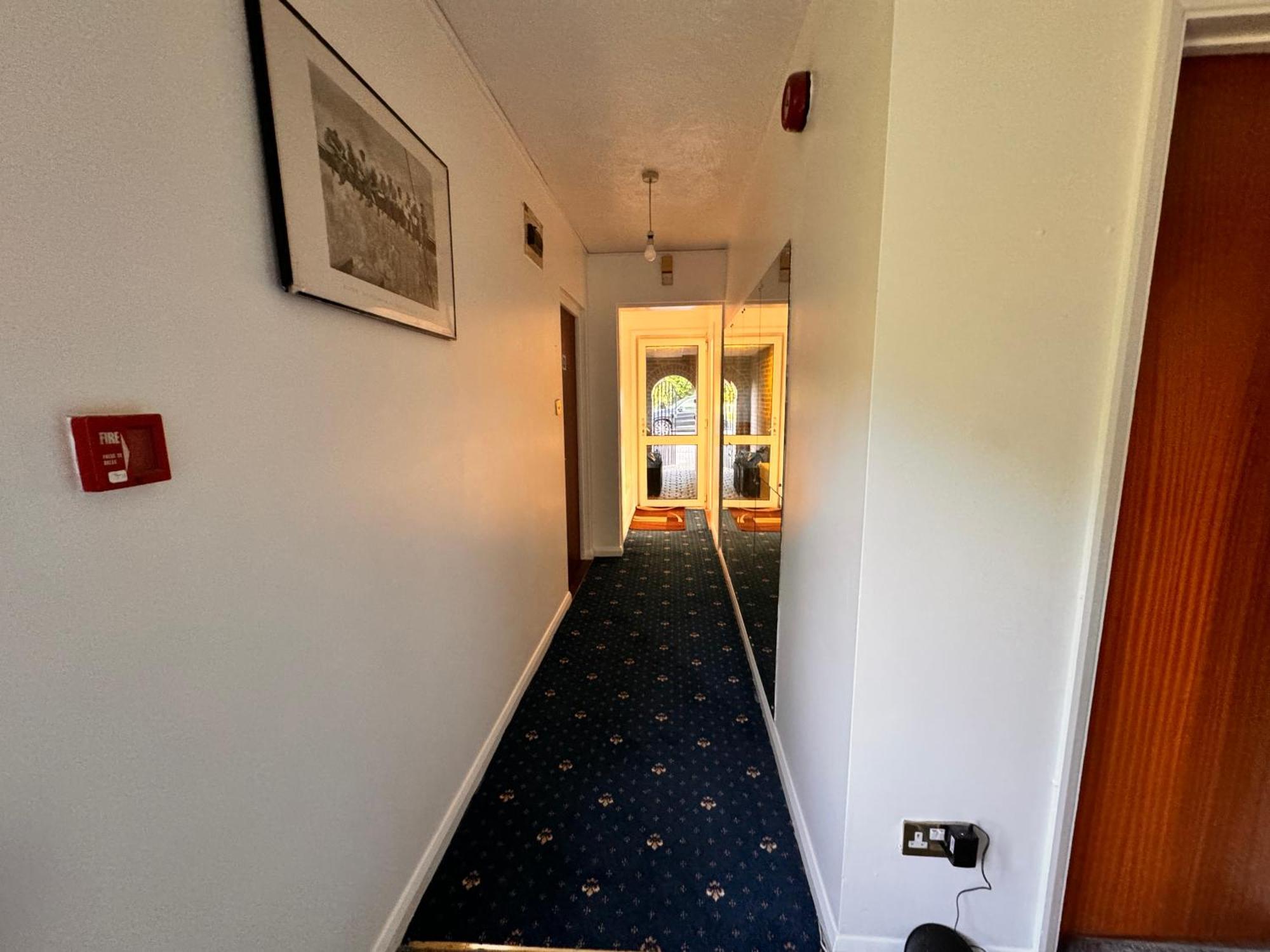 High Trees Guest House Gatwick Horley Kültér fotó