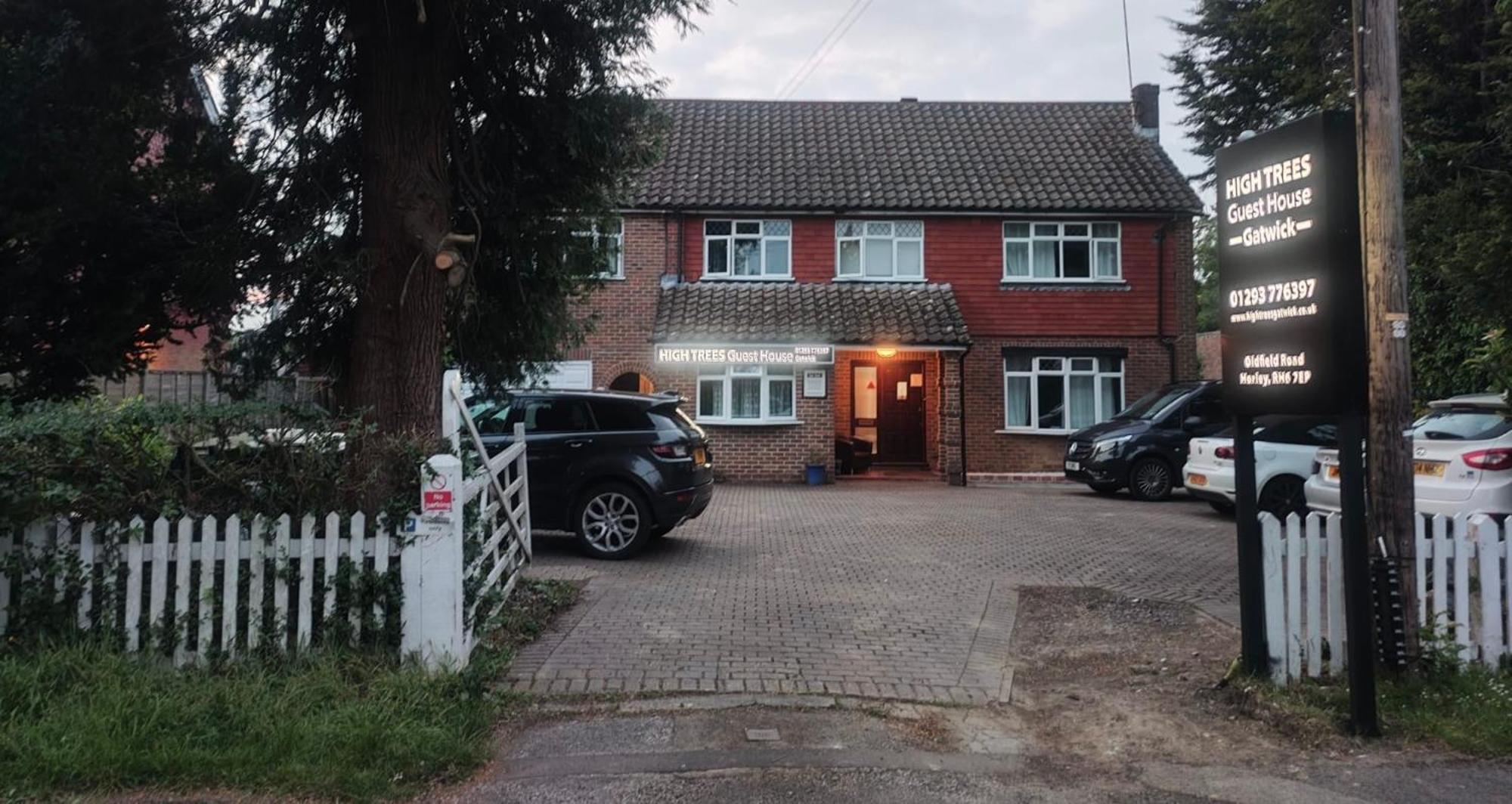 High Trees Guest House Gatwick Horley Kültér fotó