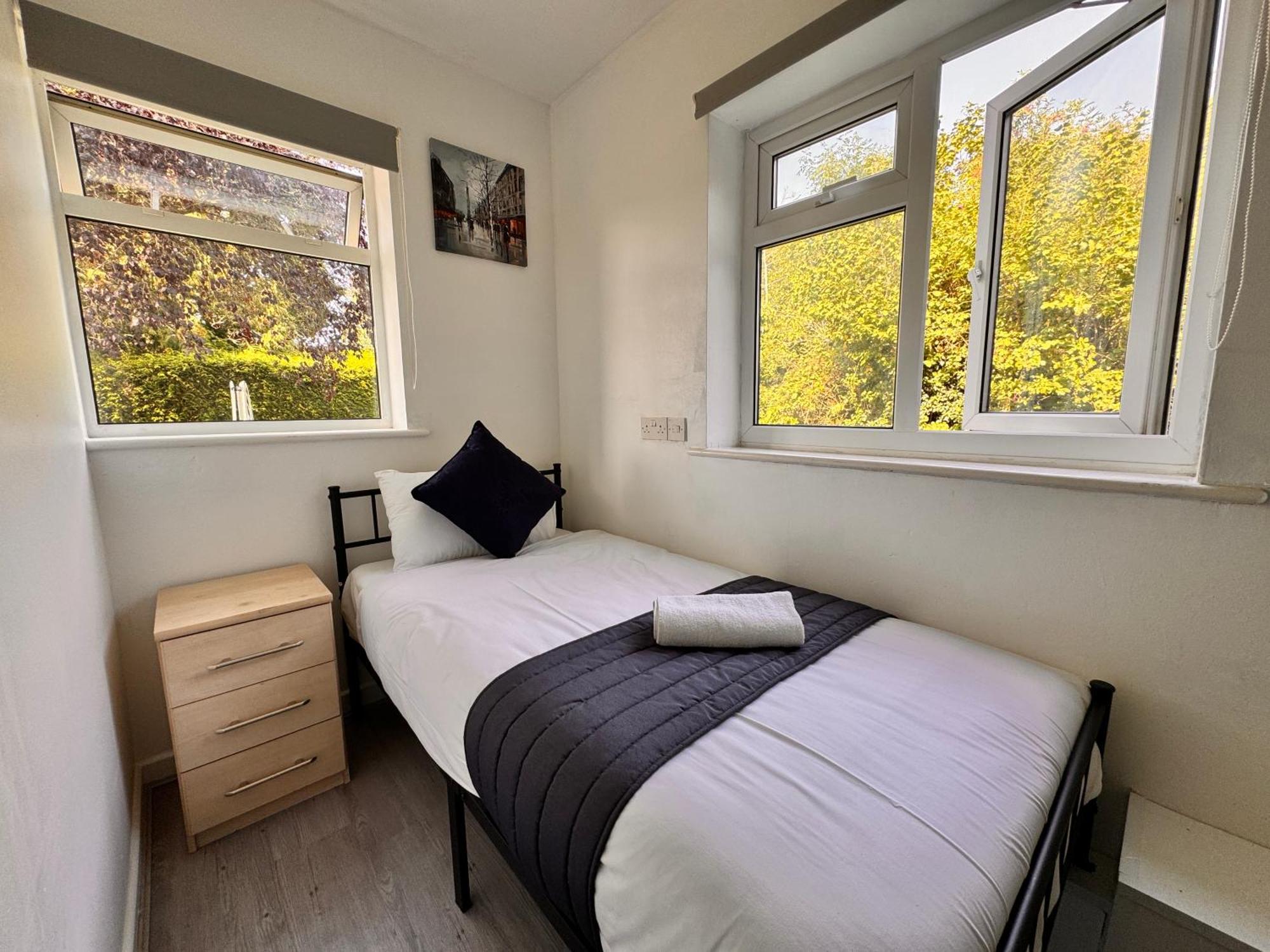 High Trees Guest House Gatwick Horley Kültér fotó